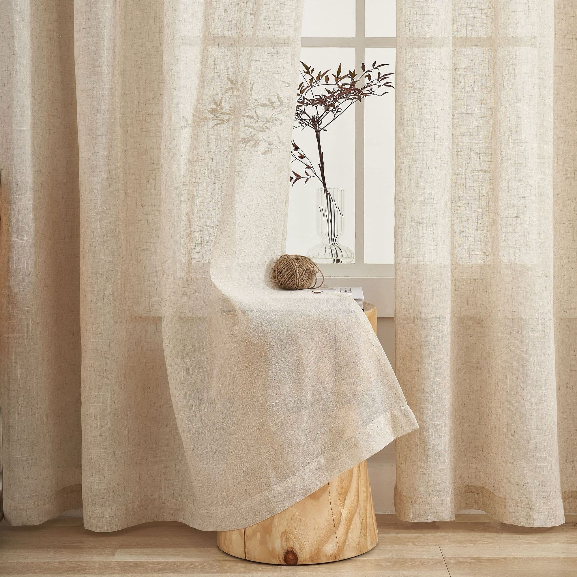 Sheer curtain
